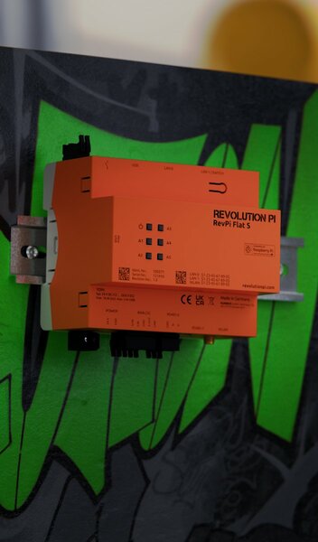 Revolution Pi RevPi Flat form factor panel placement